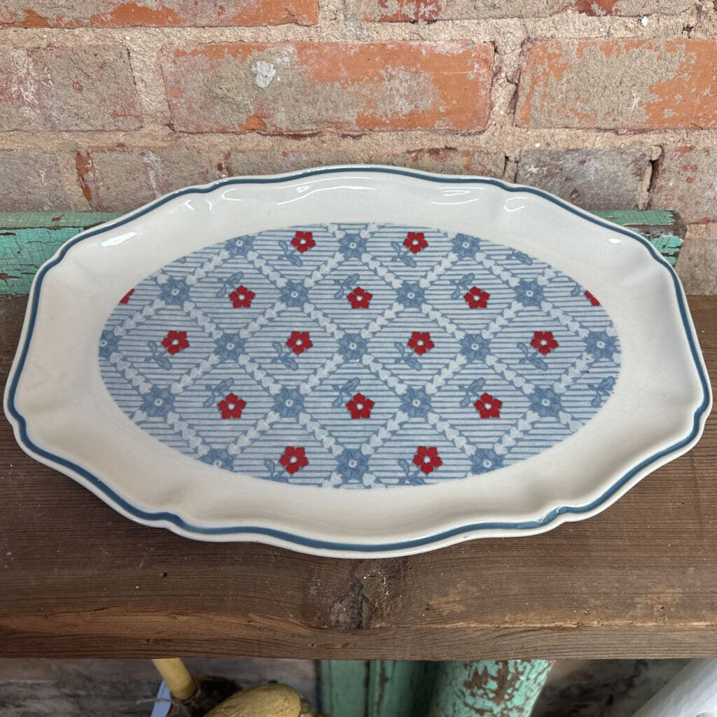 STONEWARE PLATTER