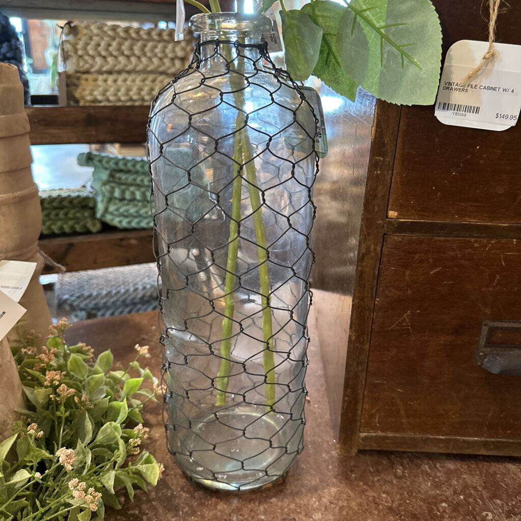 GLASS BOTTLE WITH CHICKEN WIRE