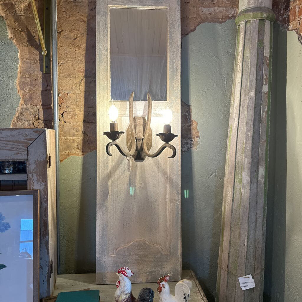 MIRRORED WALL SCONCES