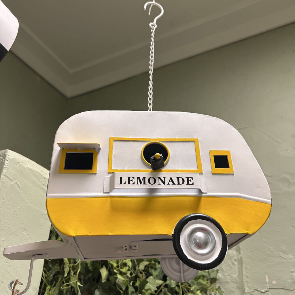 CAMPER BIRDHOUSE