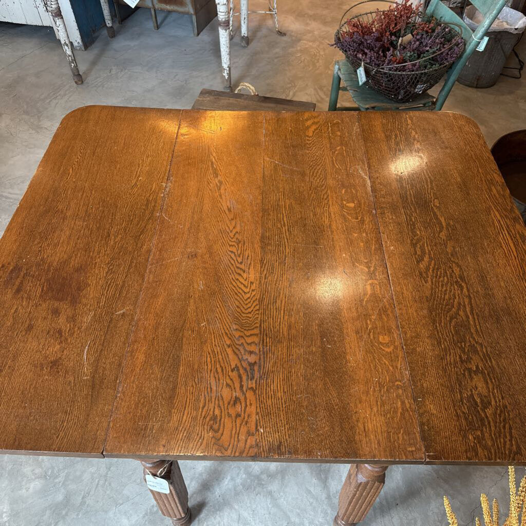 OAK DROP LEAF TABLE