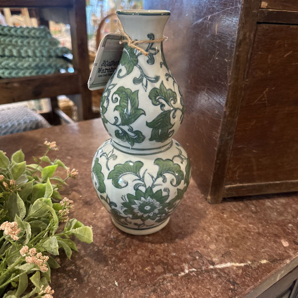 COUNTRYSIDE VASE