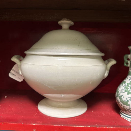 IRONSTONE TUREEN ON PEDESTAL WITH LID