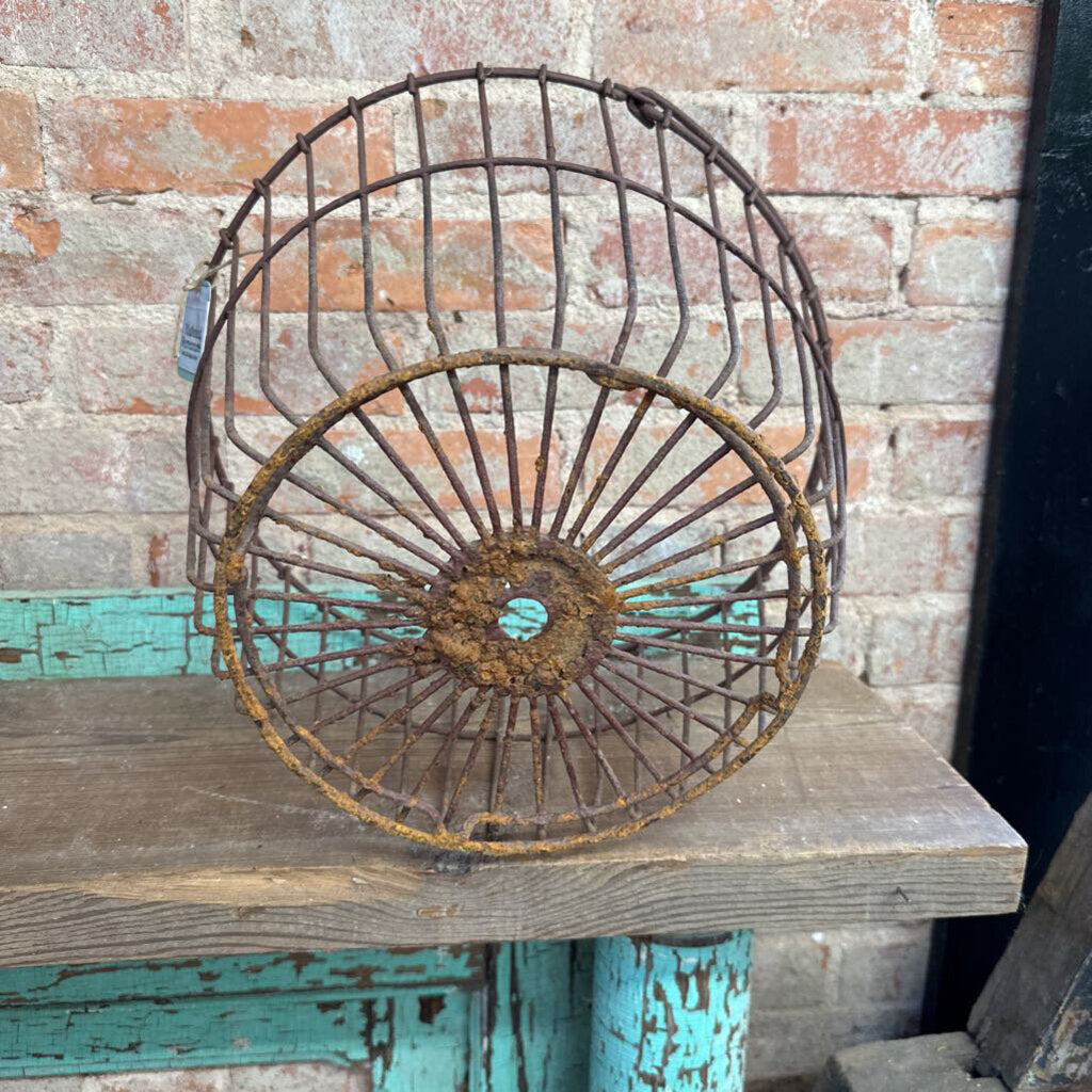 WIRE BASKET