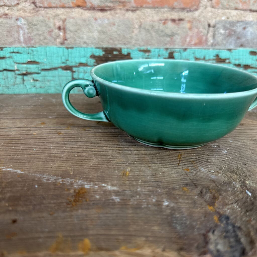 POTTERY BOWL WITH SCROLL HANDLES