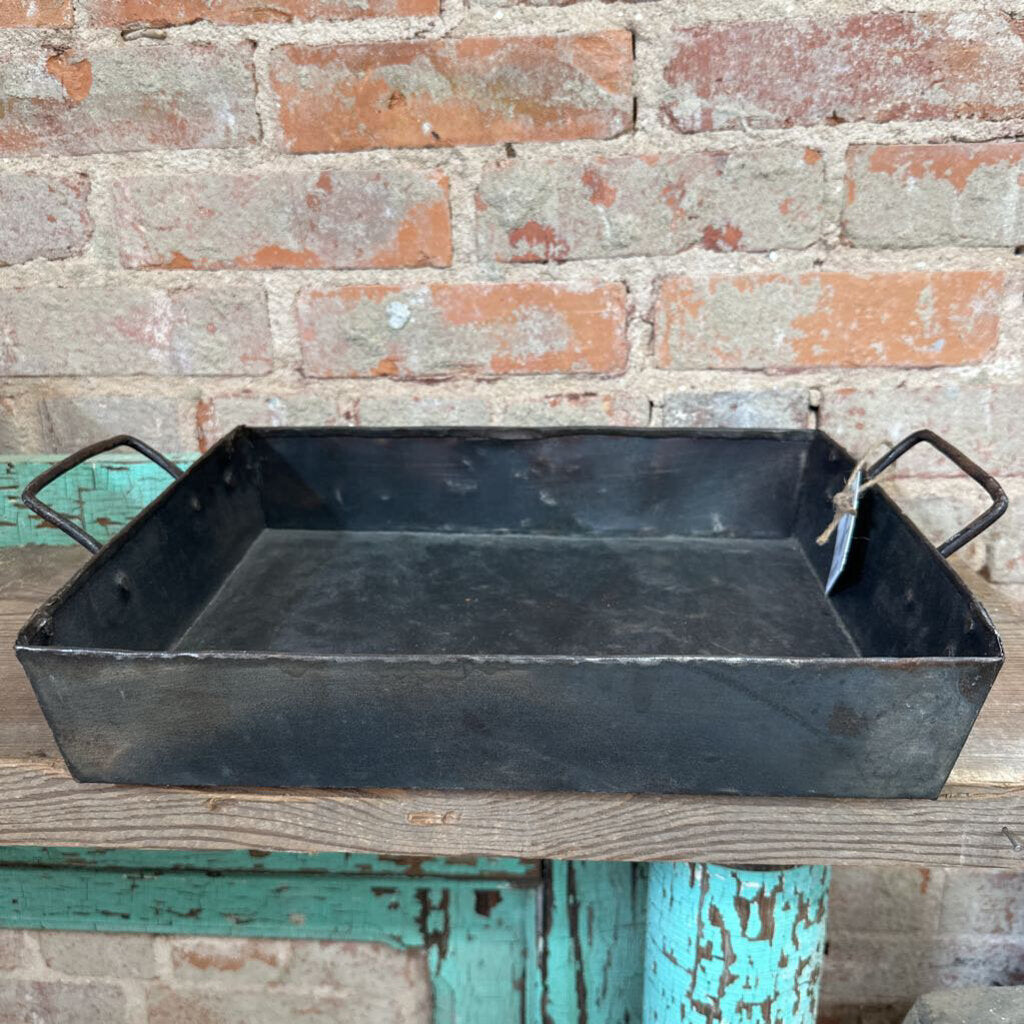 METAL TRAY WITH HANDLES