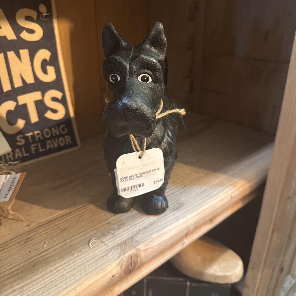 VINTAGE STYLE CAST IRON DOG