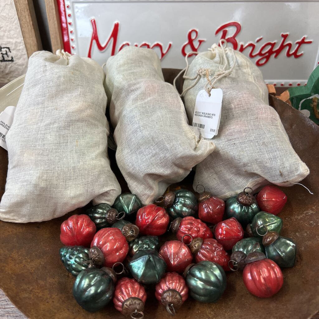 MUSLIN BAG WITH ORNAMENTS