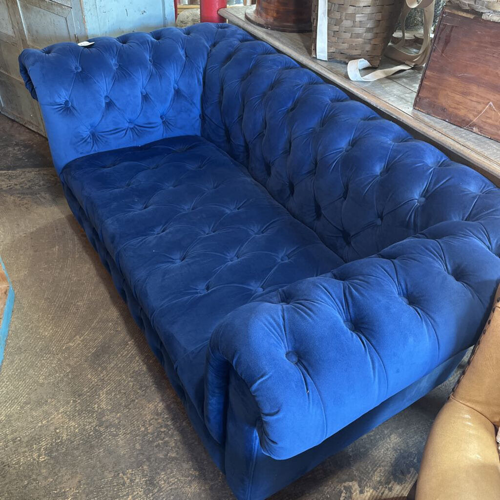 VELVET SOFA