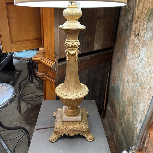 ORNATE LAMP