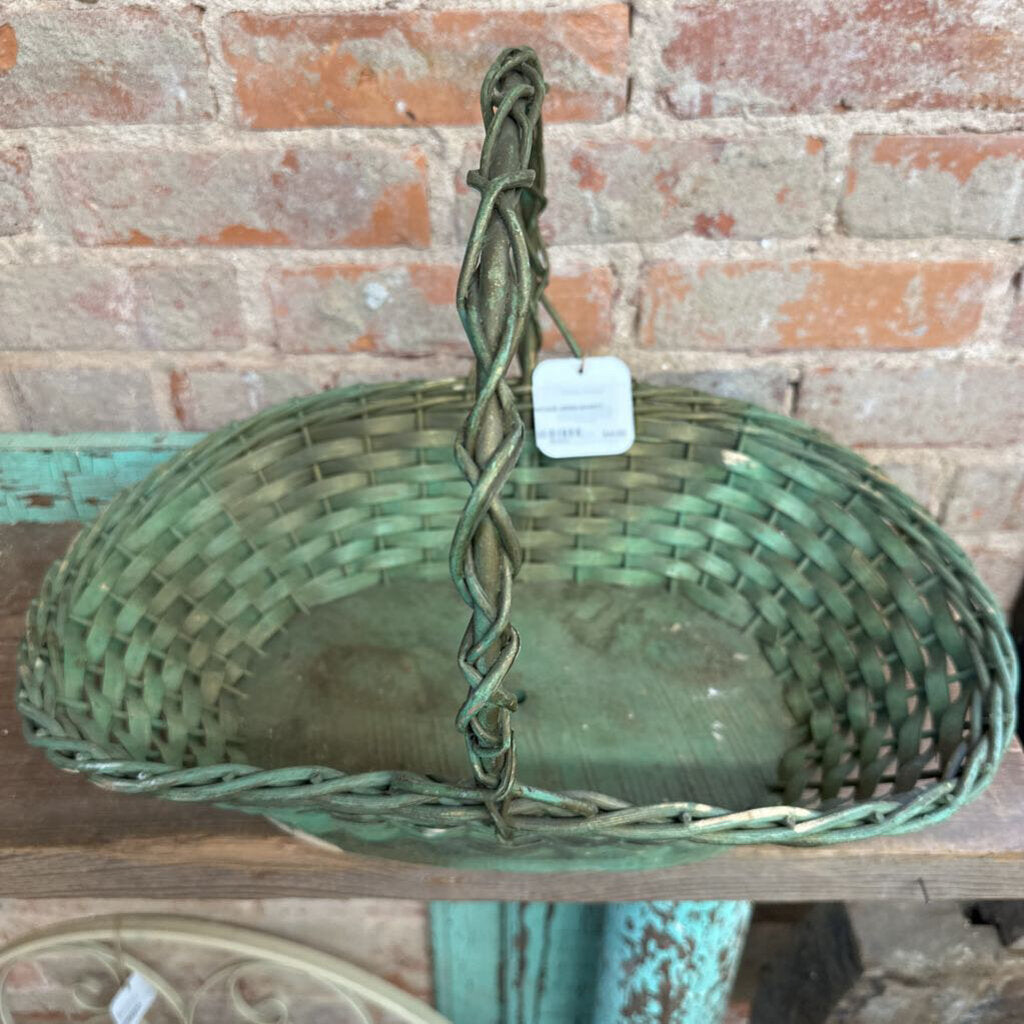 HANDLE BASKET