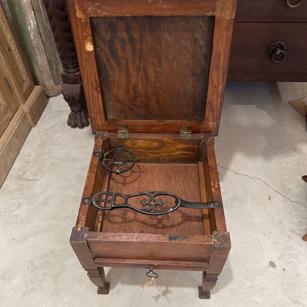 VICTORIAN EMBROIDERED SHOE SHINE BOX