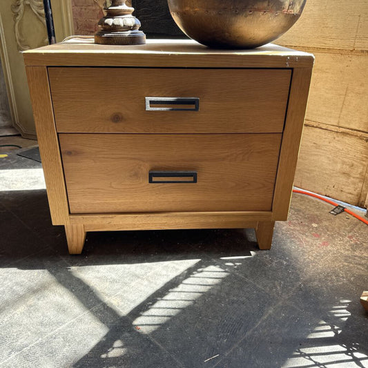 MID CENTURY NIGHTSTANDS