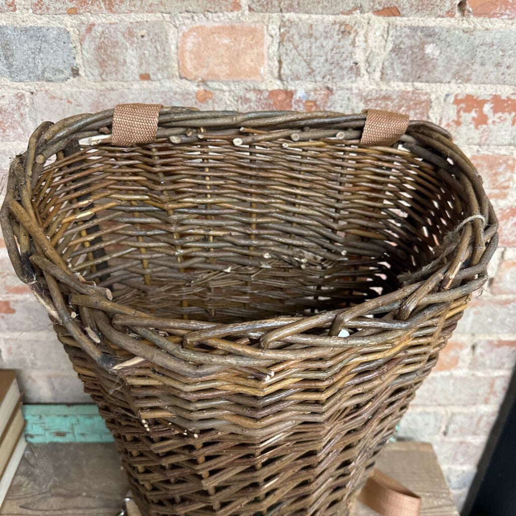 WILLOW PICKING BASKET