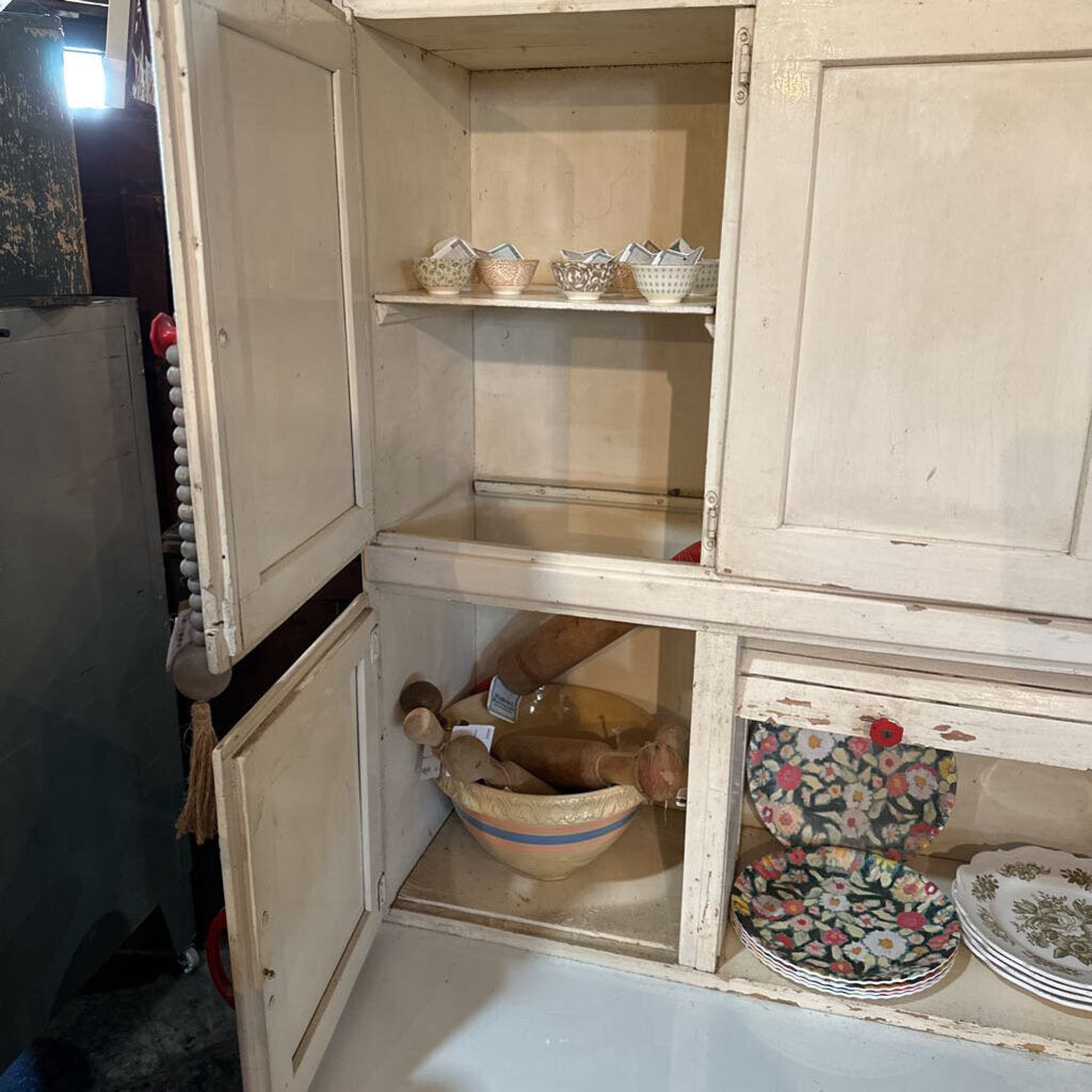 HOOSIER CABINET