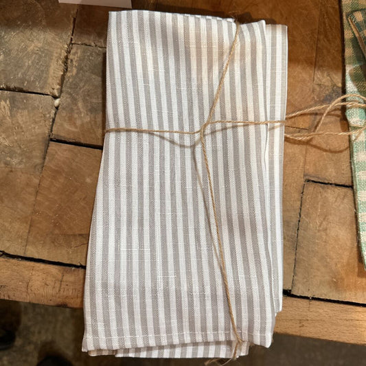 STRIPED NAPKINS