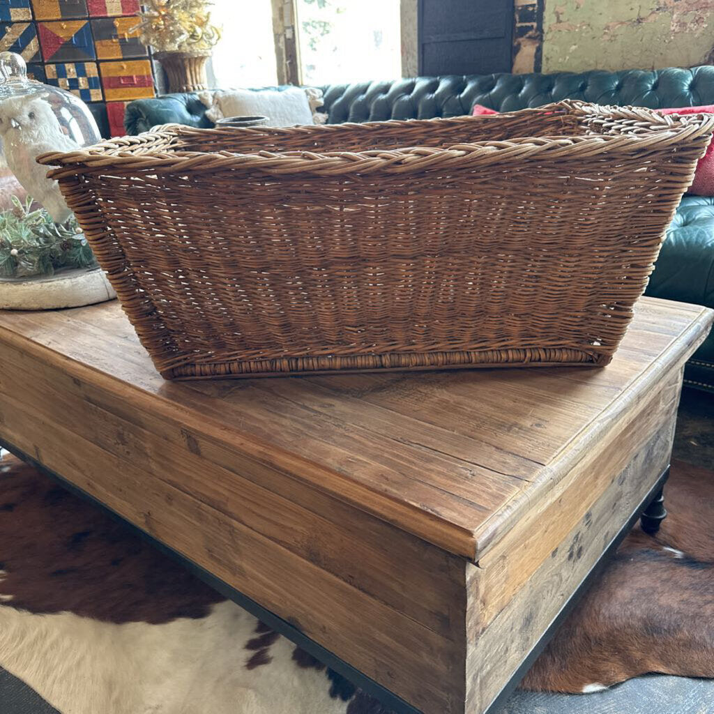 FRENCH GATHERING BASKET