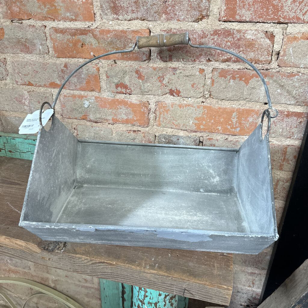 GALVANIZED TROUGH