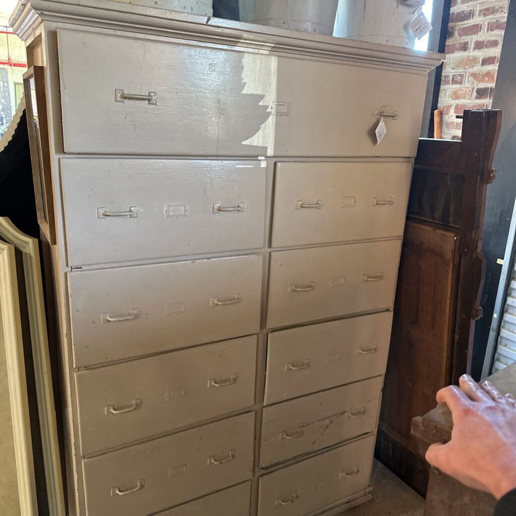 FILE CABINET