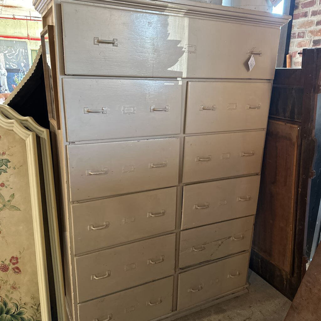 FILE CABINET