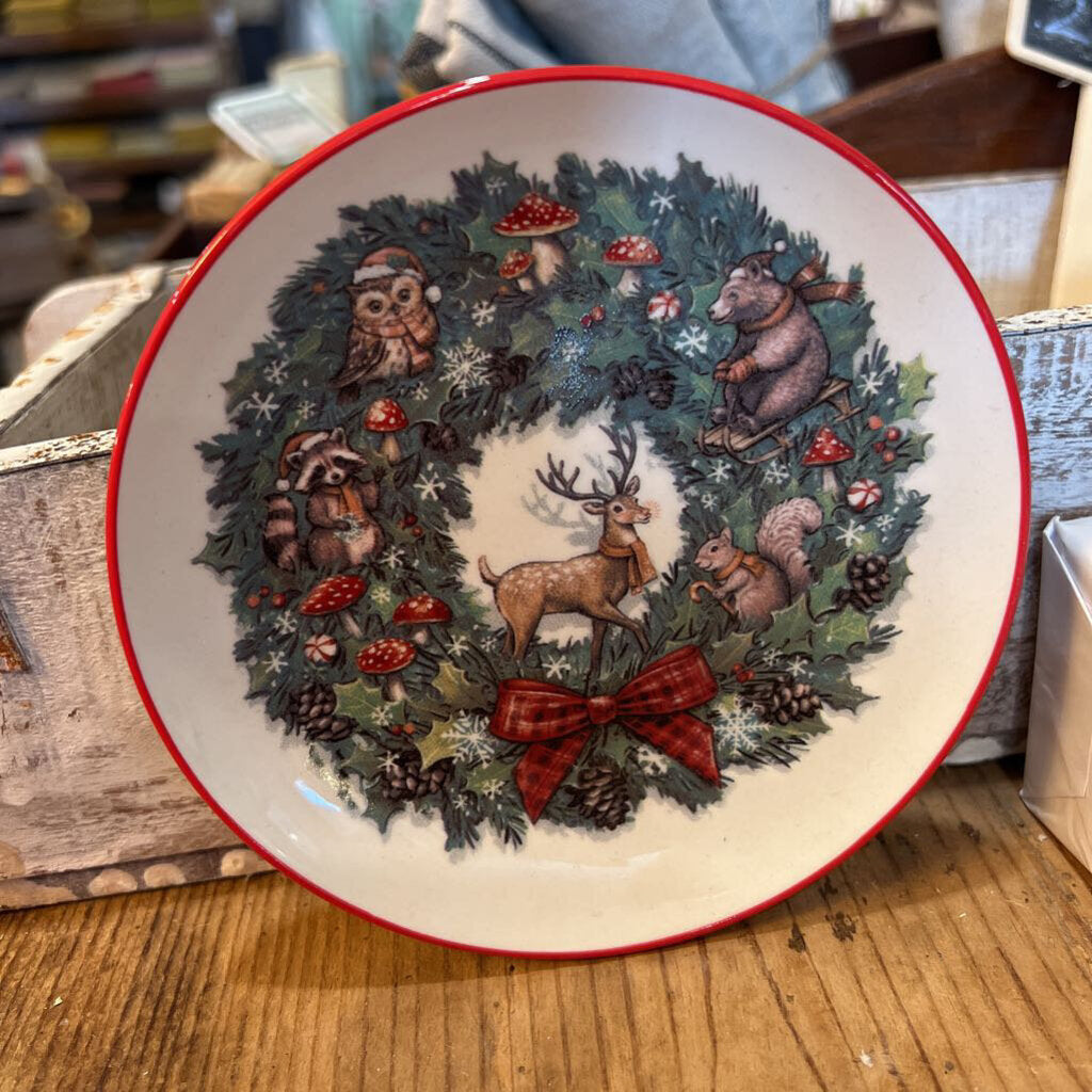 ROUND STONEWARE PLATE WITH HOLIDAY WREATH