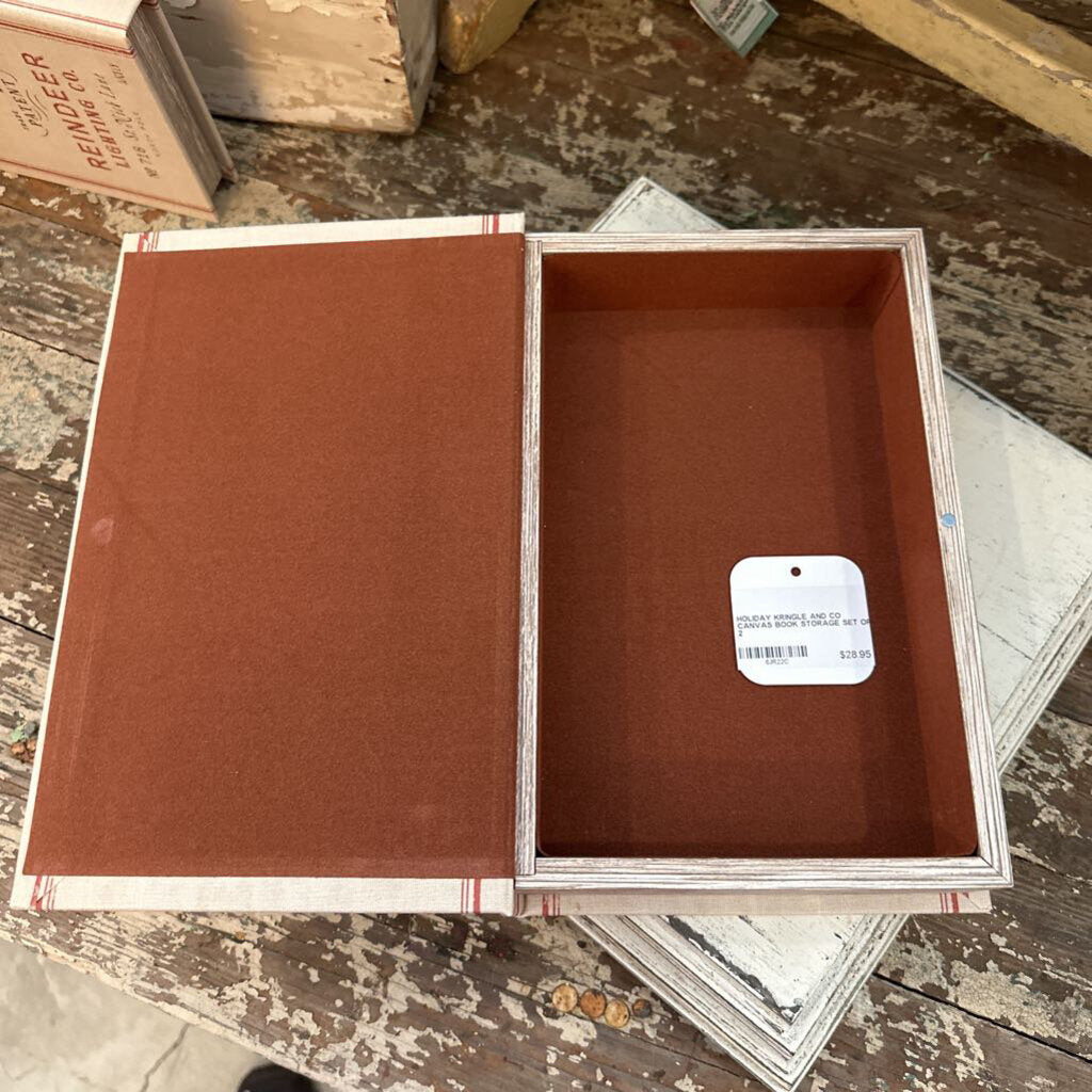 KRINGLE AND CO CANVAS BOOK STORAGE