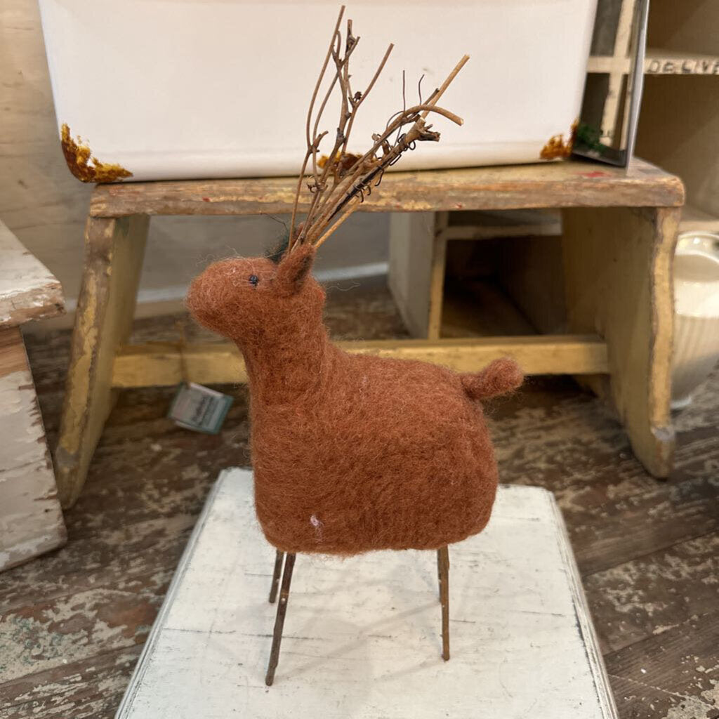 FELT AND TWIG DEER