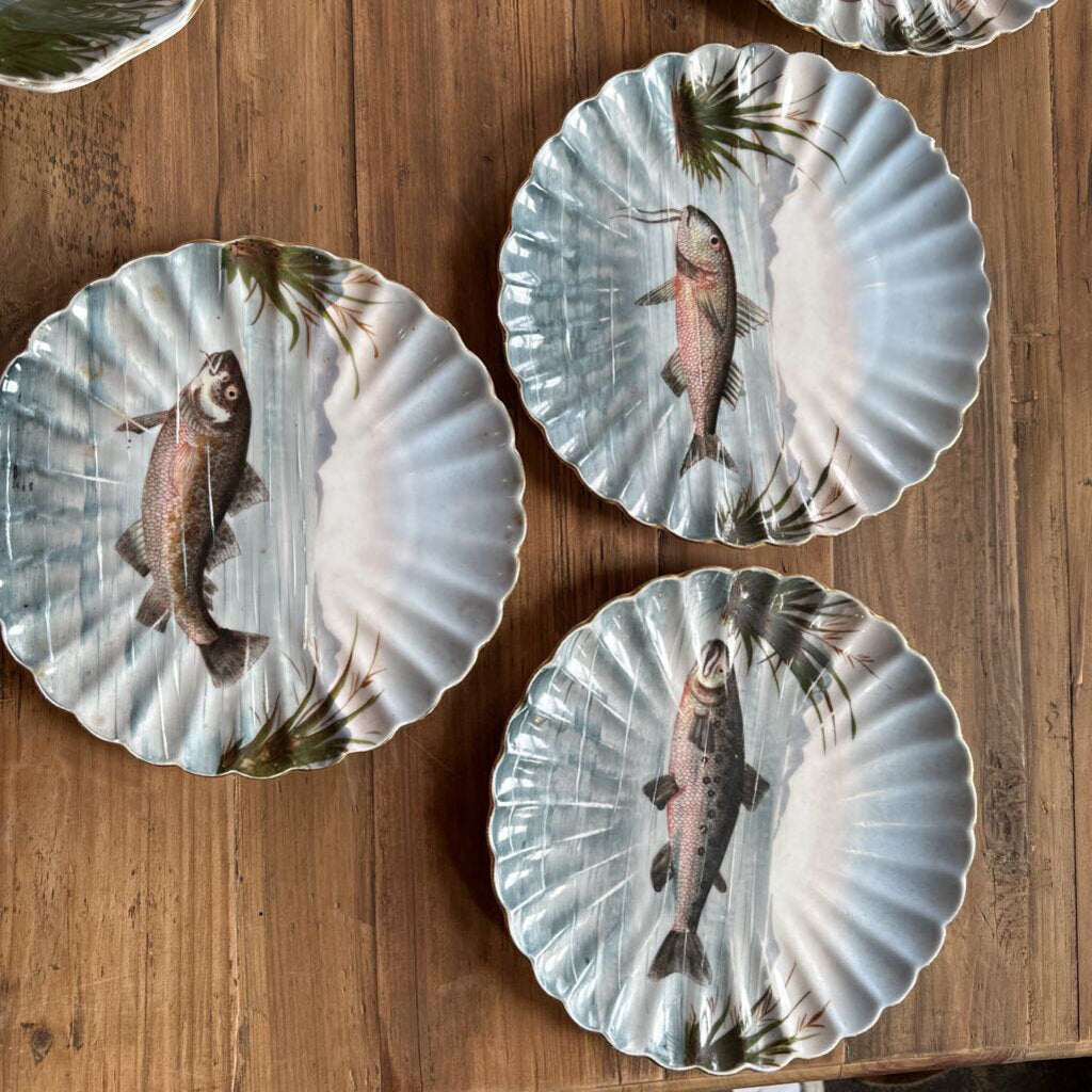 JUEGO DE PLATOS Y FUENTE DE PESCADO DE PORCELANA AUSTRIACA VINTAGE