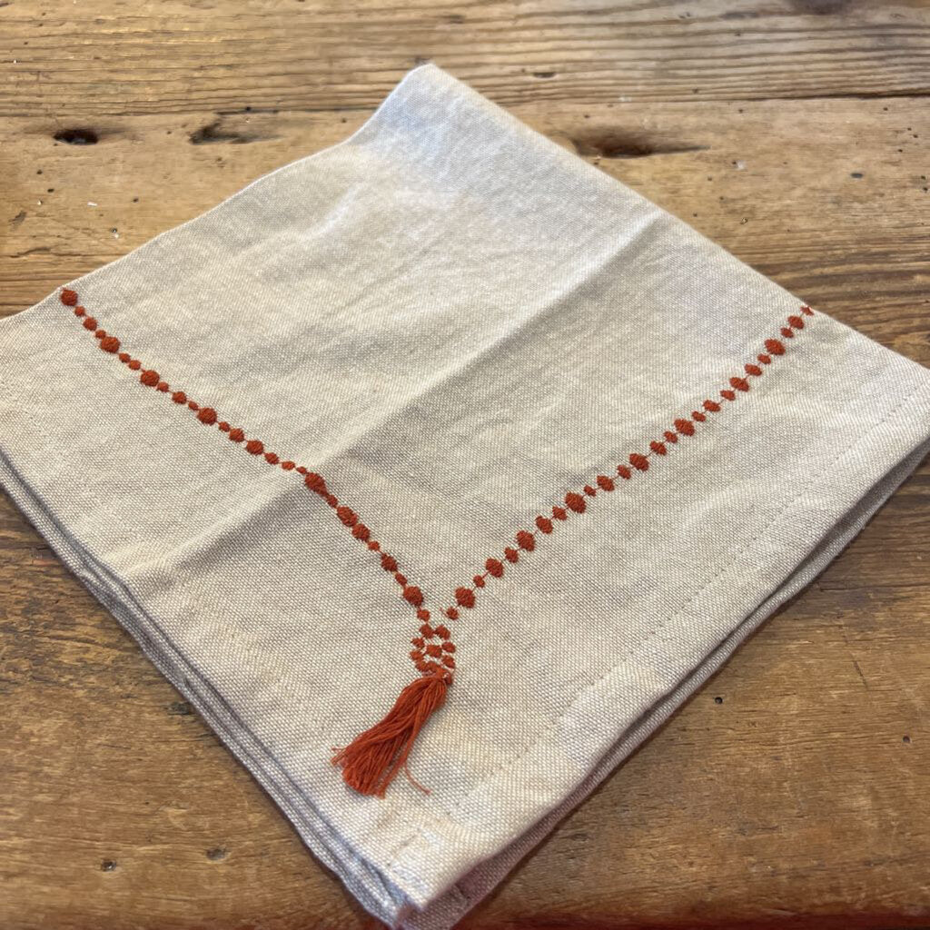 EMBROIDERED COTTON NAPKINS