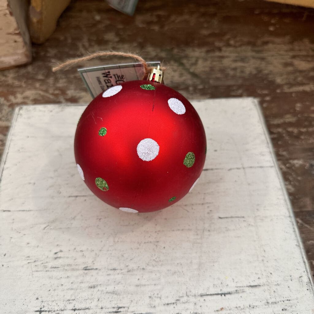 PLASTIC POLKA DOT ORNAMENT