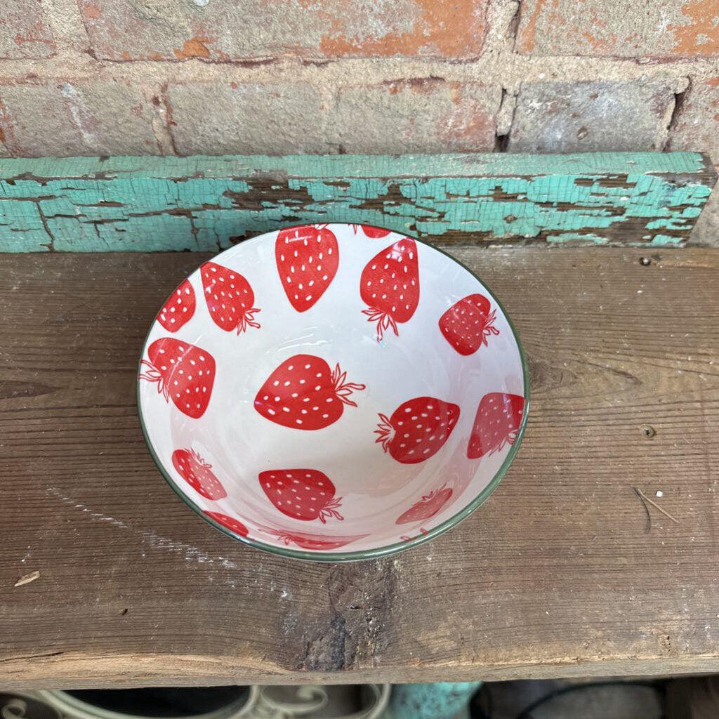 CEREAL BOWL WITH FRUIT PATTERN