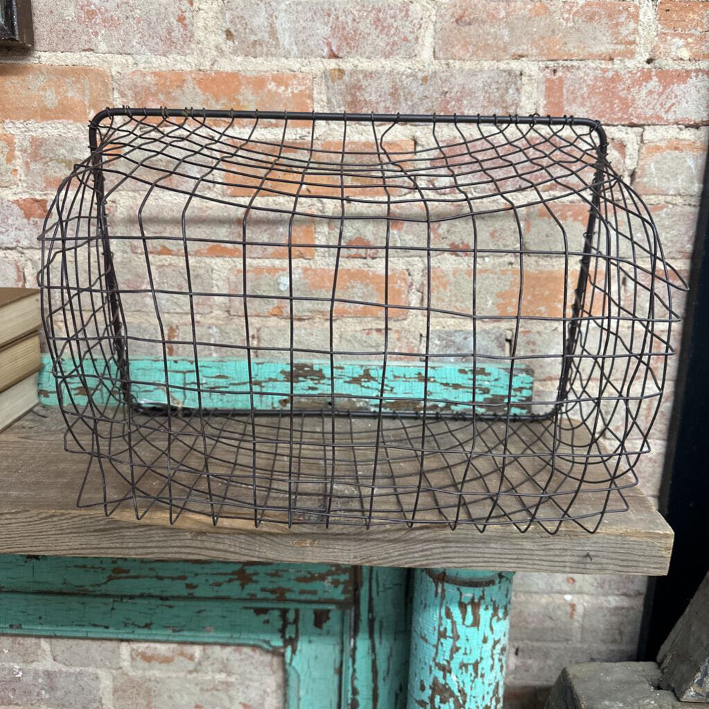 WIRE BASKET