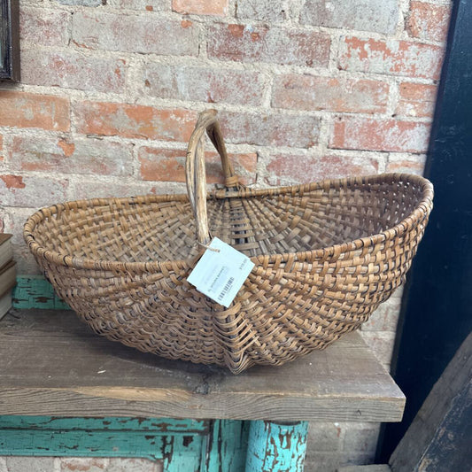 WOVEN BASKET