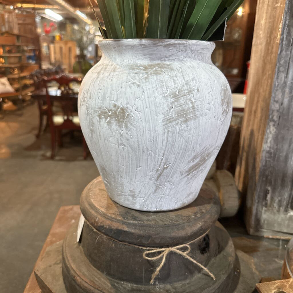 CERAMIC PLANTER