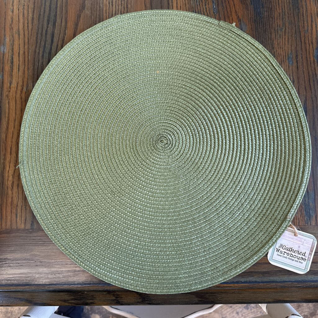 ROUND PLACEMAT