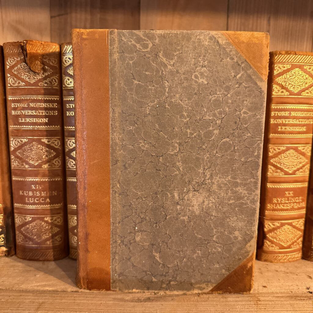 CIRCA 1921 SWEDISH ENCYCLOPEDIAS