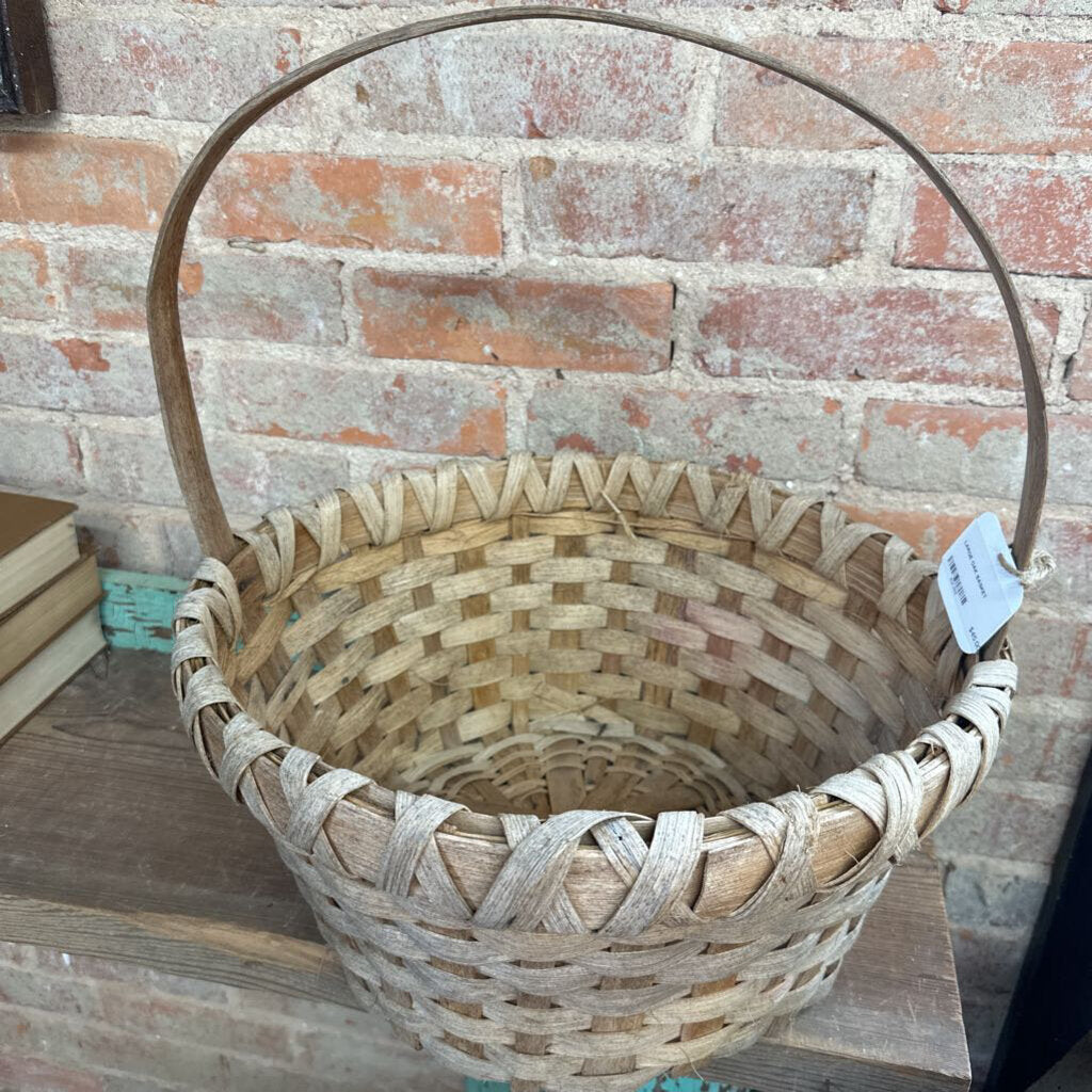 OAK BASKET