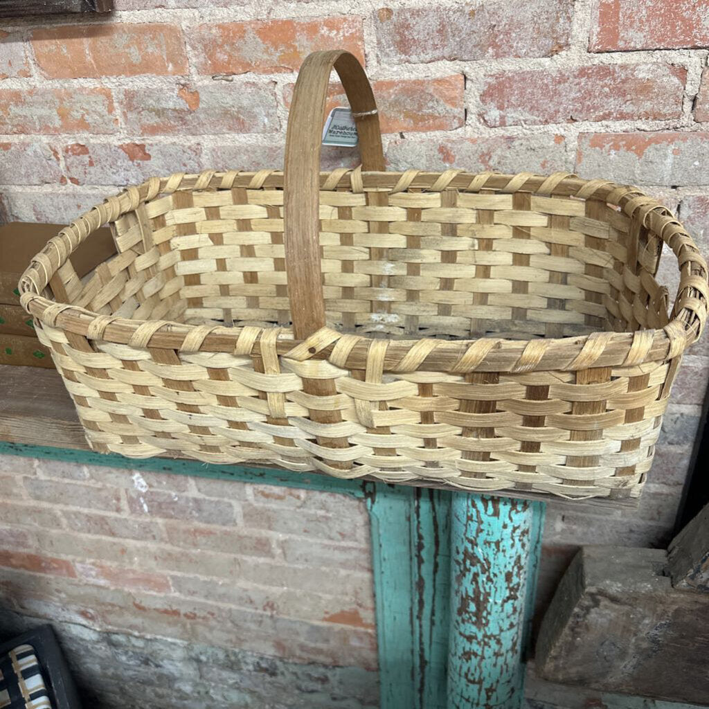 OAK BASKET WITH SIDE HANDLES