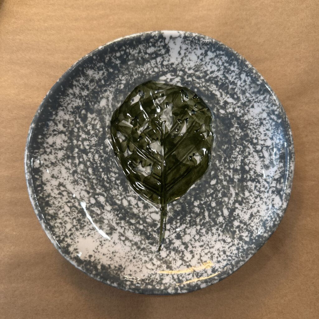 STONEWARE PLATE