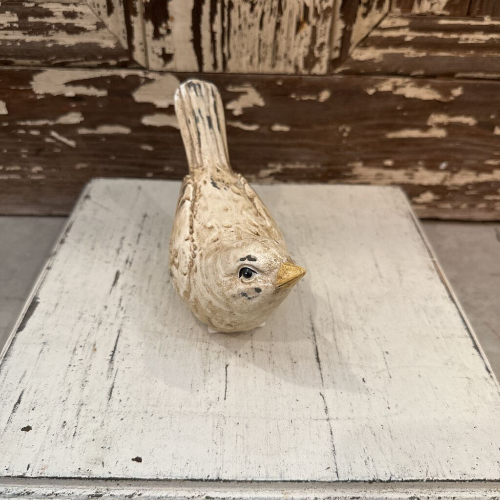 DISTRESSED RESIN BIRD