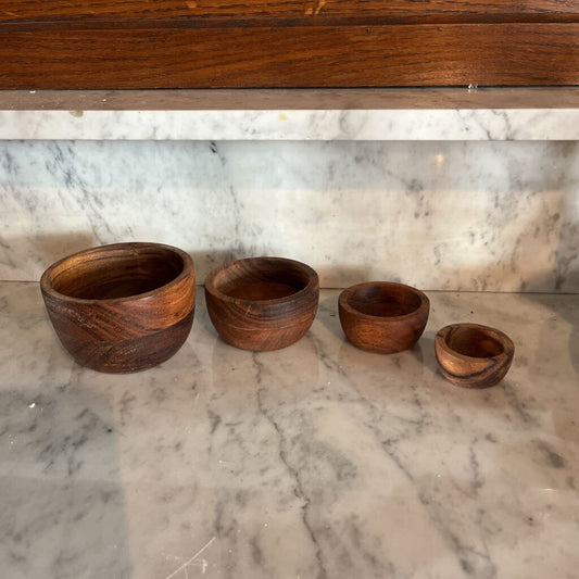 ACACIA SET OF 4 WOOD NESTING BOWLS