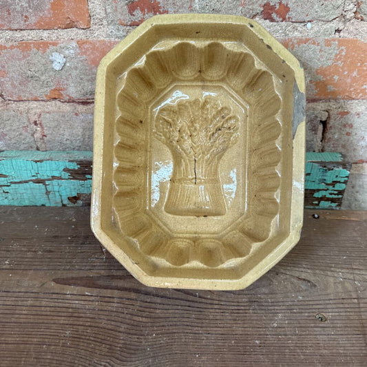 YELLOW WARE PUDDING MOLD