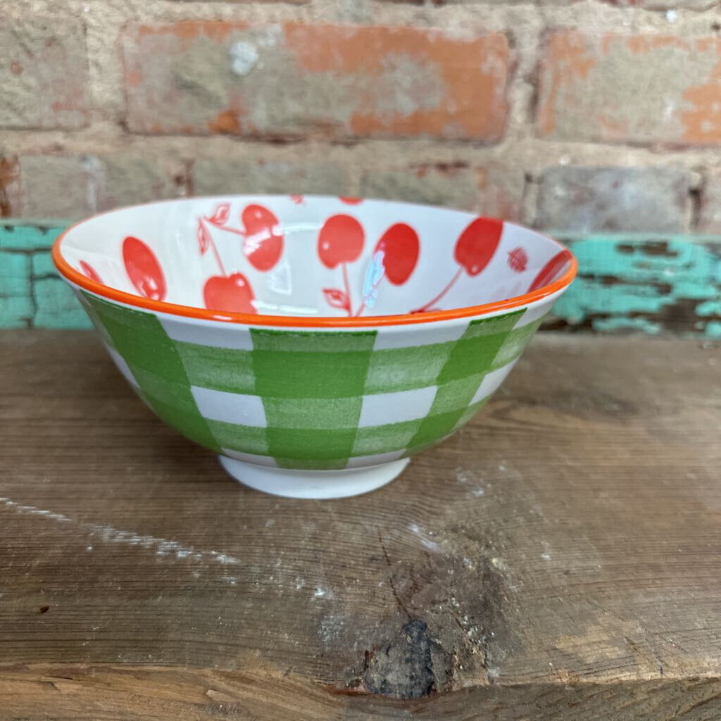 CEREAL BOWL WITH FRUIT PATTERN