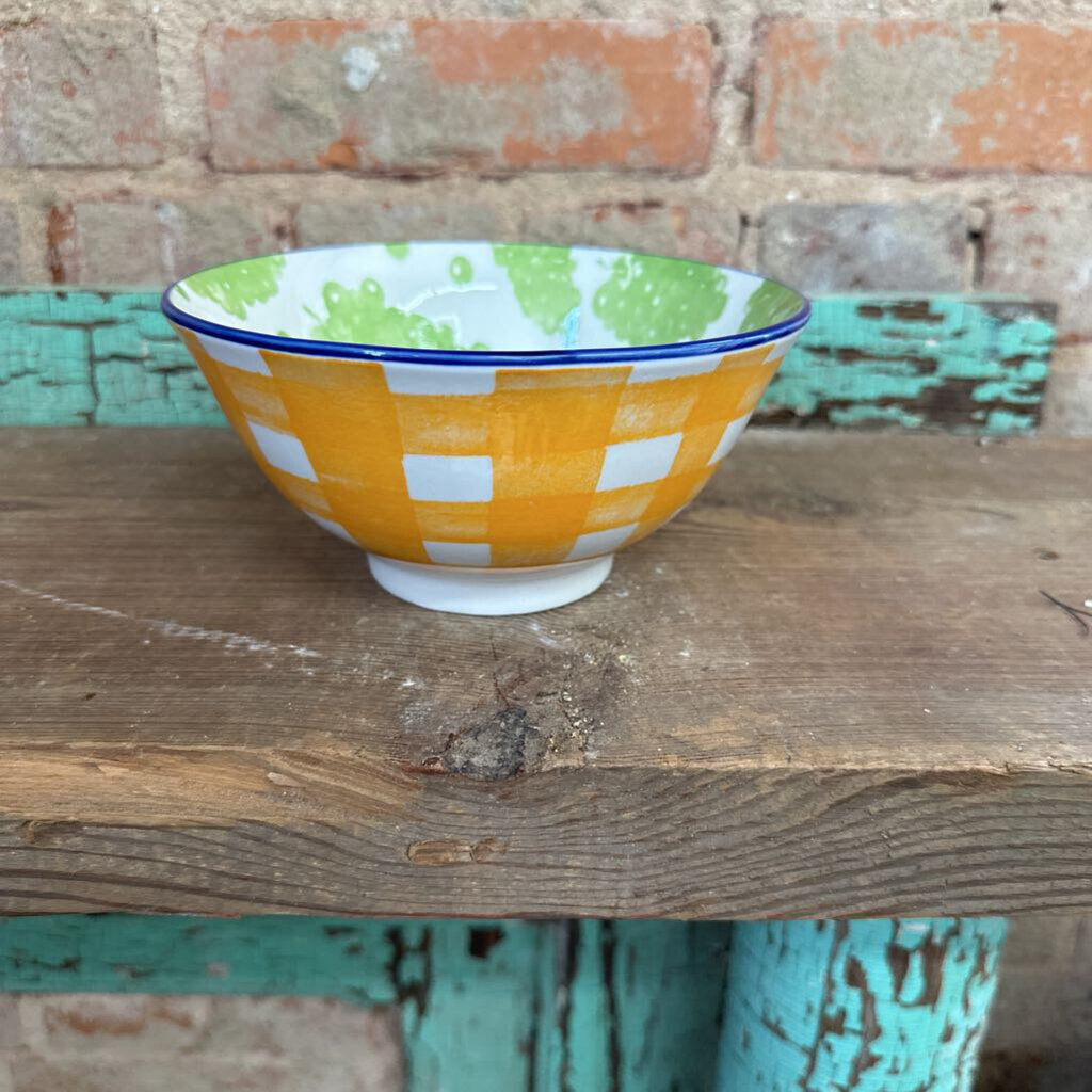 CEREAL BOWL WITH FRUIT PATTERN