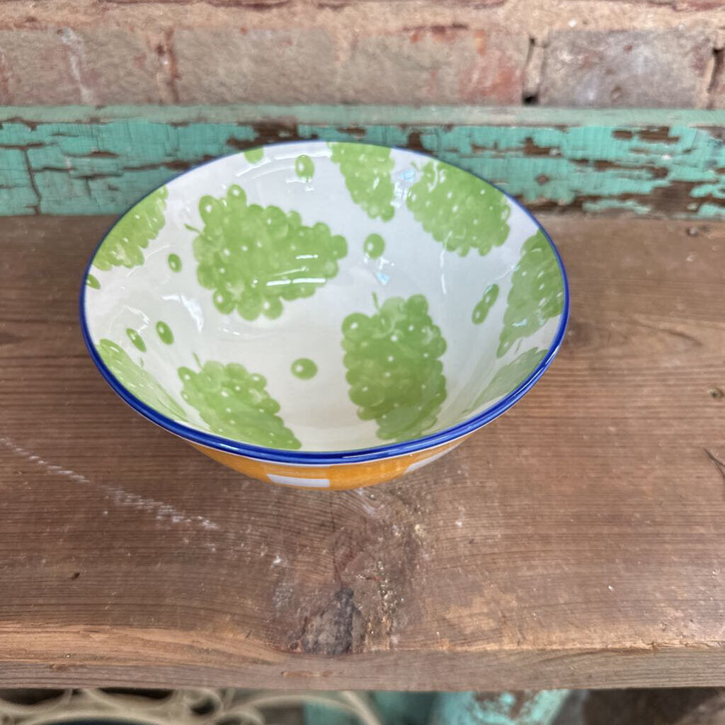 CEREAL BOWL WITH FRUIT PATTERN