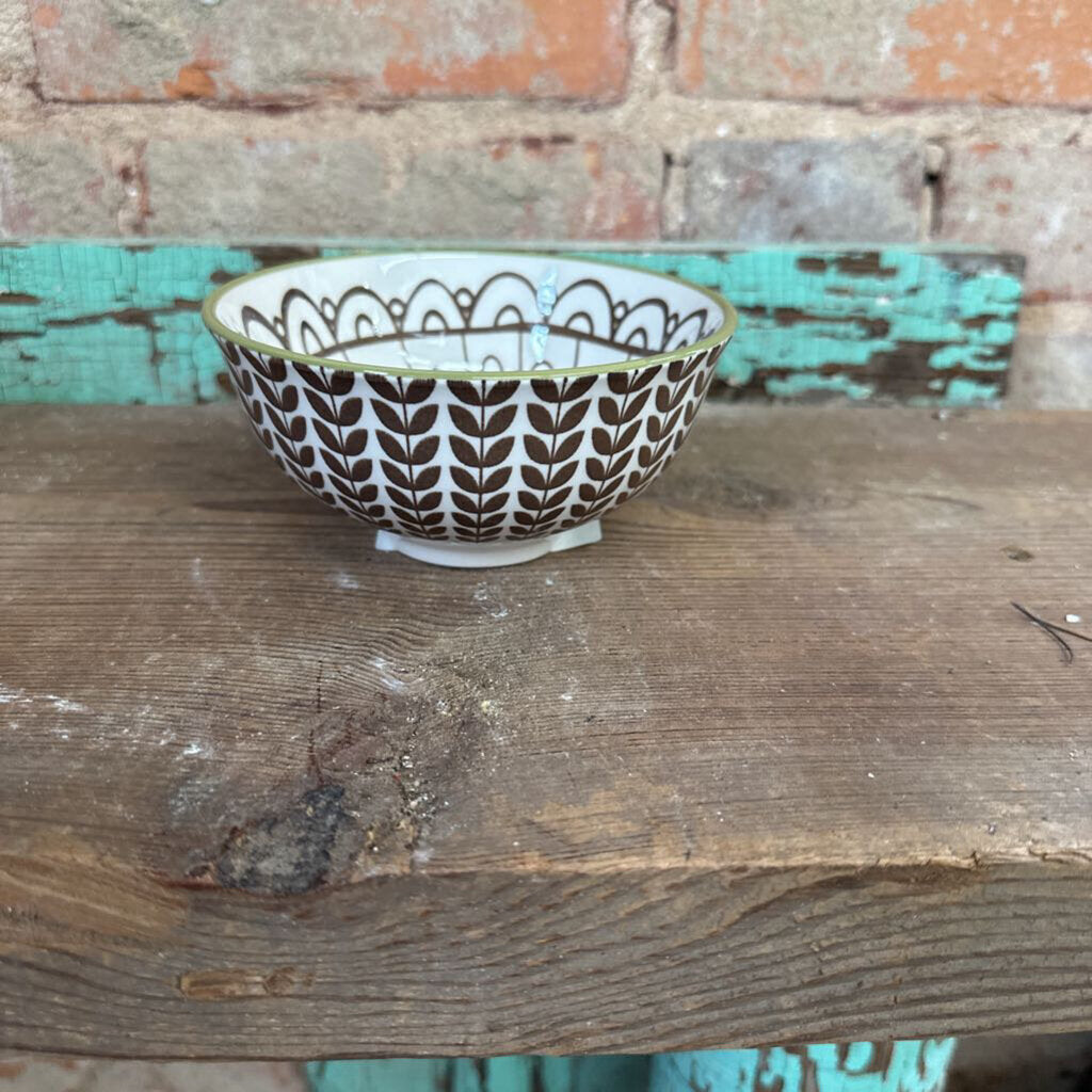 SMALL DECORATIVE BOWL