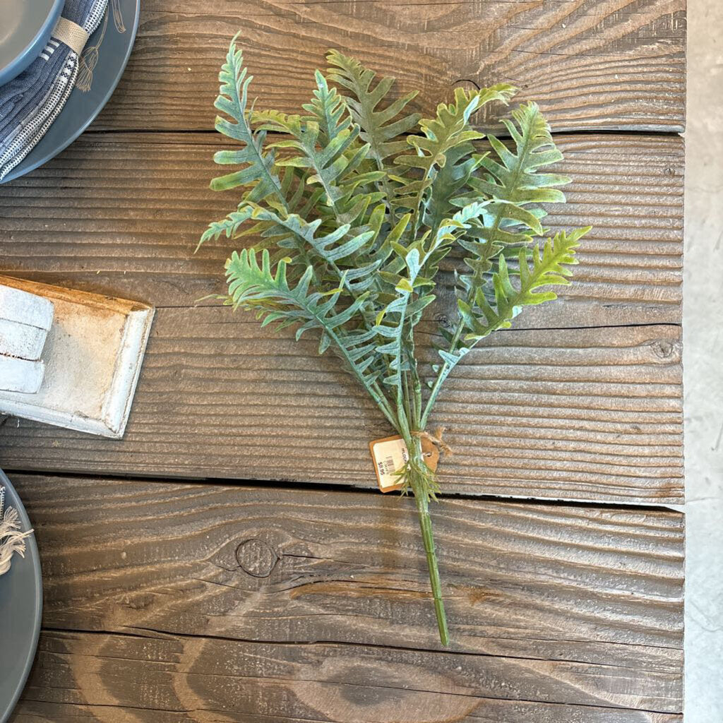 FLOCKED FERN