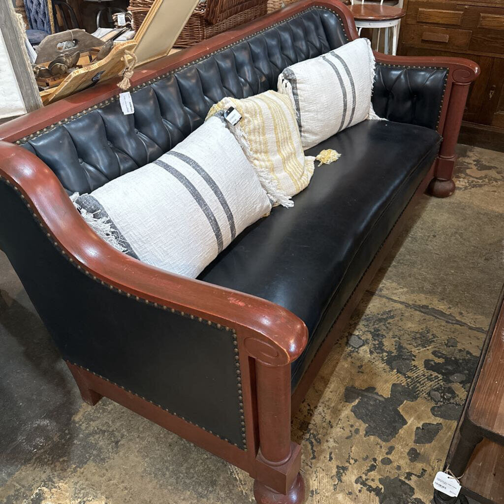 LEATHER/WOOD SOFA