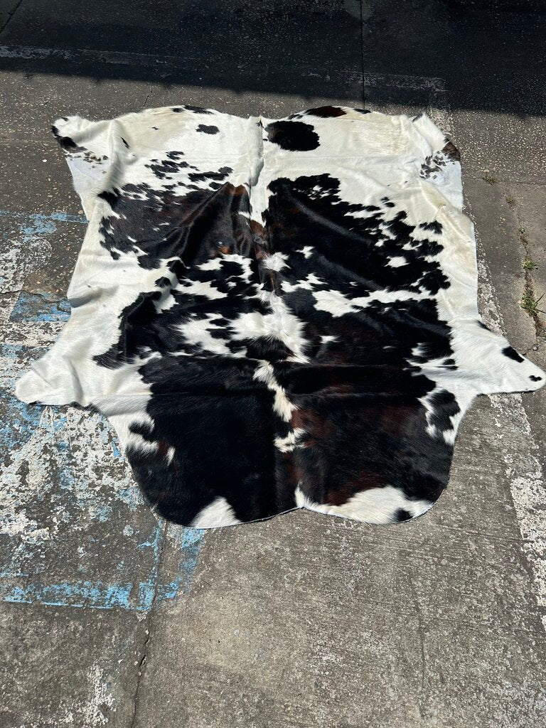 BRAZILIAN COWHIDE RUG