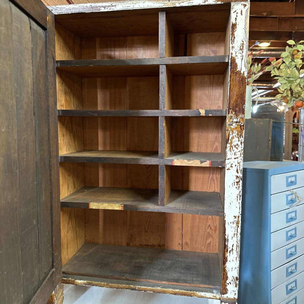 STORAGE CABINET WITH CUBBIES